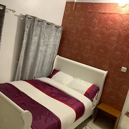 Apartment Captivating 1-bed In Leeds Leeds (West Yorkshire)