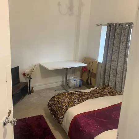 Captivating 1-bed In Leeds * Leeds (West Yorkshire)